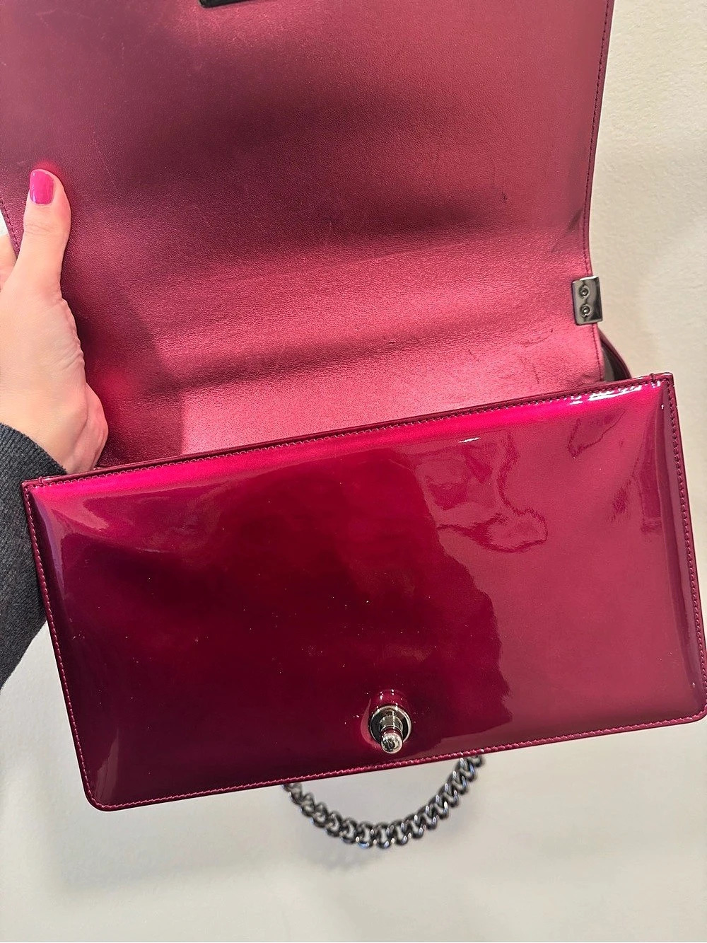 Chanel Boy Chanel Flap Bag Old Medium Patent Pink - Picture 4 of 8